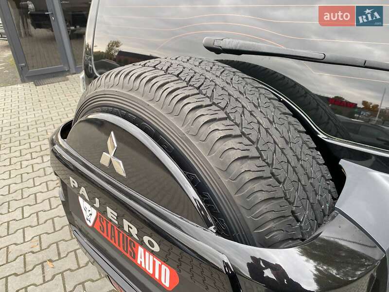 Внедорожник / Кроссовер Mitsubishi Pajero Wagon 2015 в Хмельницком фото 10 Внедорожник / Кроссовер Mitsubishi Pajero Wagon 2015 в Хмельницком