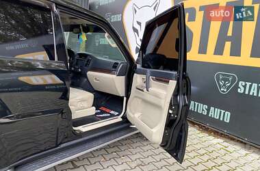 Внедорожник / Кроссовер Mitsubishi Pajero Wagon 2015 в 