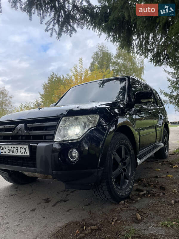 Внедорожник / Кроссовер Mitsubishi Pajero Wagon 2008 в Тернополе