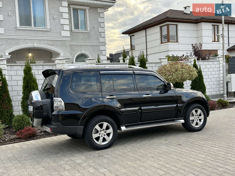 Позашляховик / Кросовер Mitsubishi Pajero Wagon 2007 в Одесі