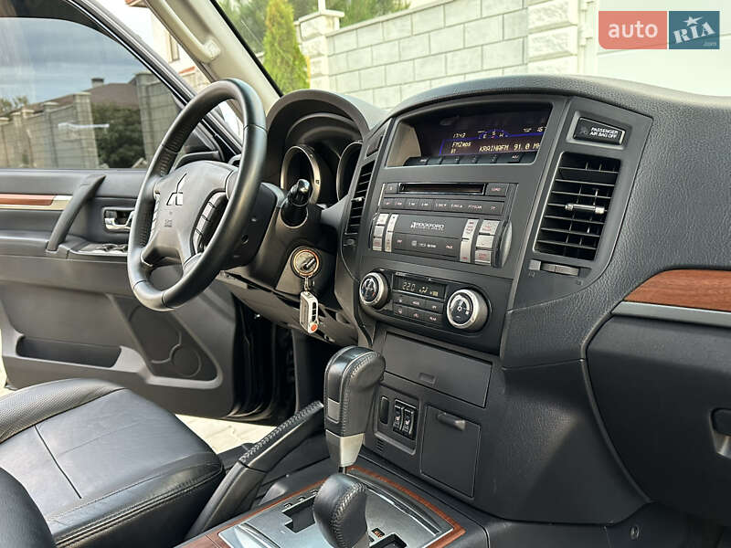Позашляховик / Кросовер Mitsubishi Pajero Wagon 2007 в Одесі
