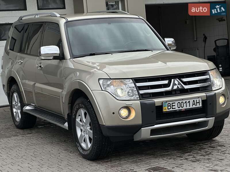 Позашляховик / Кросовер Mitsubishi Pajero Wagon 2007 в Миколаєві