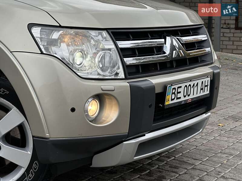 Позашляховик / Кросовер Mitsubishi Pajero Wagon 2007 в Миколаєві