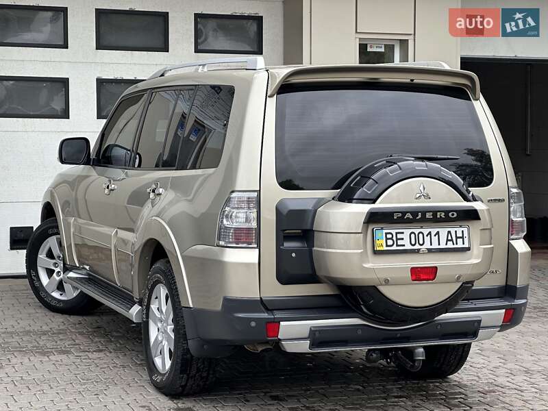 Позашляховик / Кросовер Mitsubishi Pajero Wagon 2007 в Миколаєві