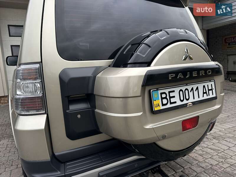 Позашляховик / Кросовер Mitsubishi Pajero Wagon 2007 в Миколаєві