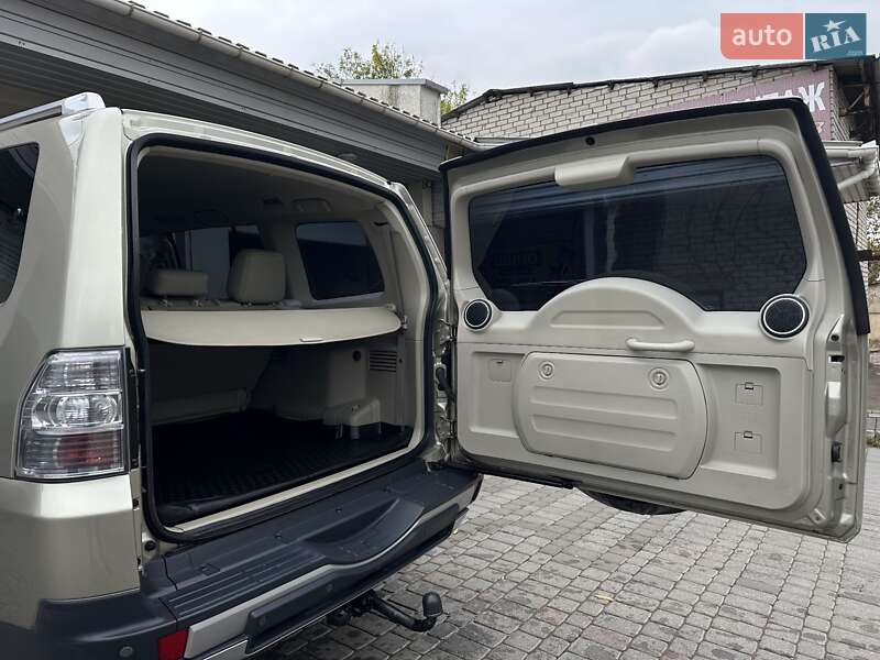 Позашляховик / Кросовер Mitsubishi Pajero Wagon 2007 в Миколаєві