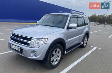 Mitsubishi Pajero Wagon 2013 Mitsubishi Pajero Wagon 2013