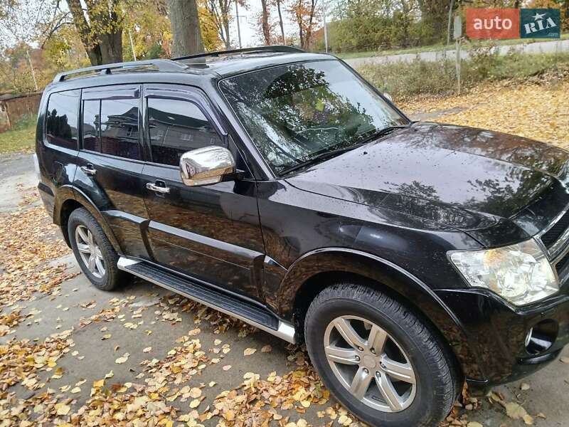 Внедорожник / Кроссовер Mitsubishi Pajero Wagon 2014 в Виннице фото 7 Внедорожник / Кроссовер Mitsubishi Pajero Wagon 2014 в Виннице