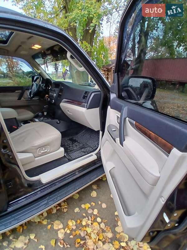 Внедорожник / Кроссовер Mitsubishi Pajero Wagon 2014 в Виннице фото 14 Внедорожник / Кроссовер Mitsubishi Pajero Wagon 2014 в Виннице