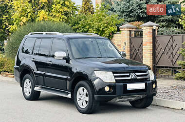 Внедорожник / Кроссовер Mitsubishi Pajero Wagon 2007 в Днепре