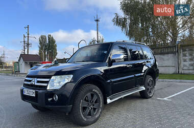 Mitsubishi Pajero Wagon 2007