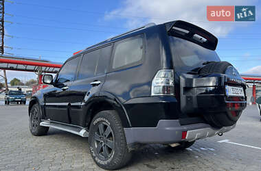 Внедорожник / Кроссовер Mitsubishi Pajero Wagon 2007 в 