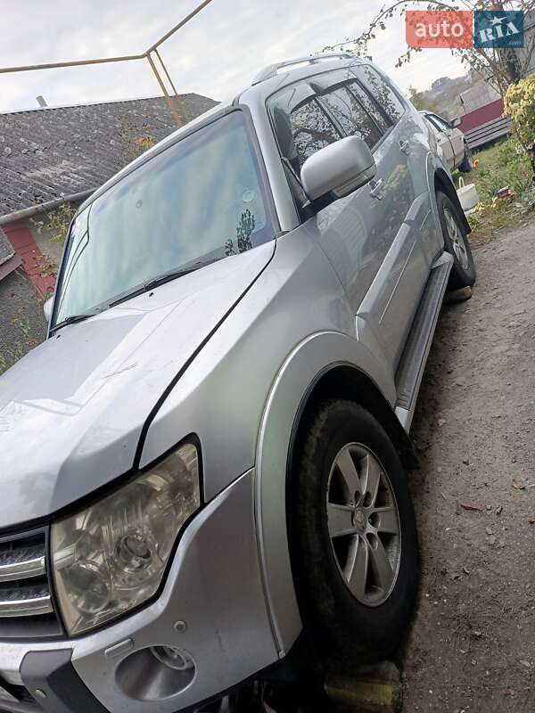 Внедорожник / Кроссовер Mitsubishi Pajero Wagon 2006 в Виннице фото Внедорожник / Кроссовер Mitsubishi Pajero Wagon 2006 в Виннице