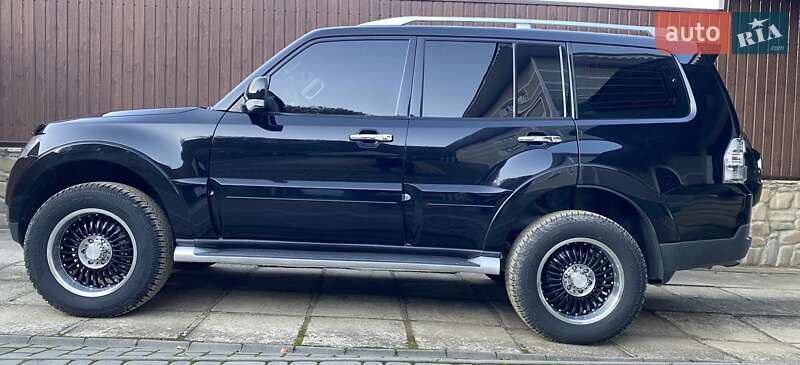 Внедорожник / Кроссовер Mitsubishi Pajero Wagon 2008 в Ивано-Франковске фото 2 Внедорожник / Кроссовер Mitsubishi Pajero Wagon 2008 в Ивано-Франковске