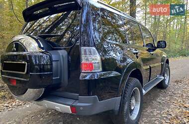 Позашляховик / Кросовер Mitsubishi Pajero Wagon 2008 в  фото 46 Позашляховик / Кросовер Mitsubishi Pajero Wagon 2008 в