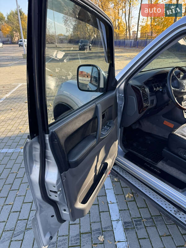 Внедорожник / Кроссовер Mitsubishi Pajero Wagon 2002 в Тернополе фото 26 Внедорожник / Кроссовер Mitsubishi Pajero Wagon 2002 в Тернополе