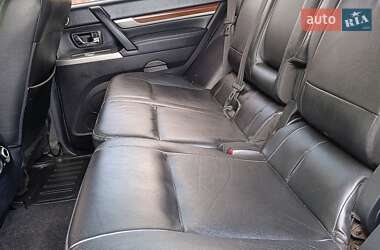 Позашляховик / Кросовер Mitsubishi Pajero Wagon 2013 в  фото 15 Позашляховик / Кросовер Mitsubishi Pajero Wagon 2013 в
