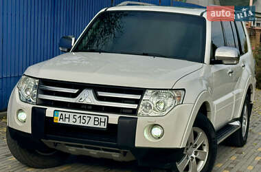 Внедорожник / Кроссовер Mitsubishi Pajero Wagon 2008 в 