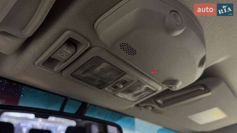 Позашляховик / Кросовер Mitsubishi Pajero Wagon 2012 в Ужгороді