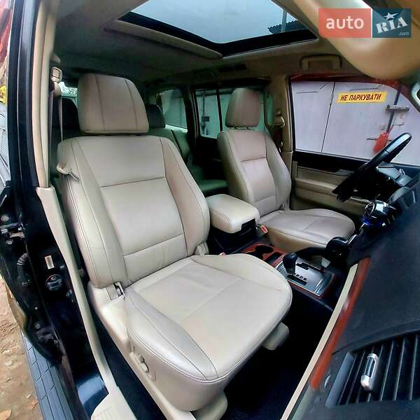 Внедорожник / Кроссовер Mitsubishi Pajero Wagon 2007 в Киеве фото 12 Внедорожник / Кроссовер Mitsubishi Pajero Wagon 2007 в Киеве