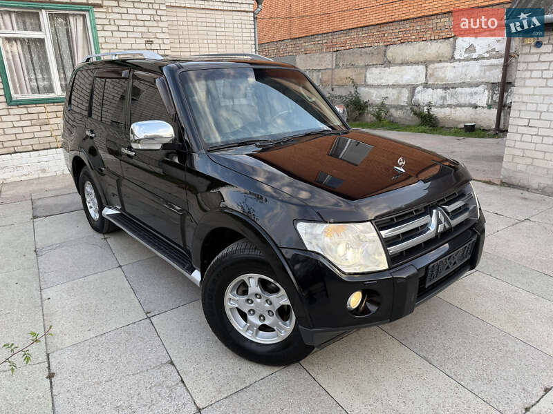Внедорожник / Кроссовер Mitsubishi Pajero Wagon 2007 в Днепре