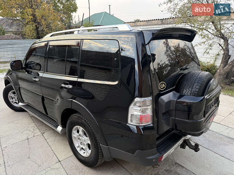 Внедорожник / Кроссовер Mitsubishi Pajero Wagon 2007 в Днепре