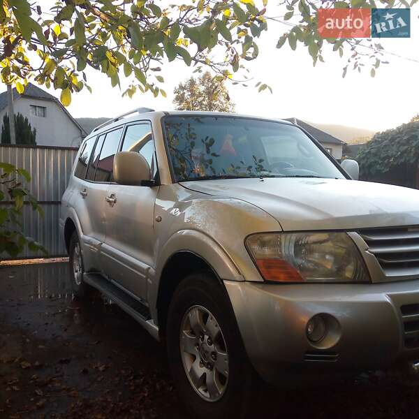 Позашляховик / Кросовер Mitsubishi Pajero Wagon 2005 в Ужгороді фото 7 Позашляховик / Кросовер Mitsubishi Pajero Wagon 2005 в Ужгороді