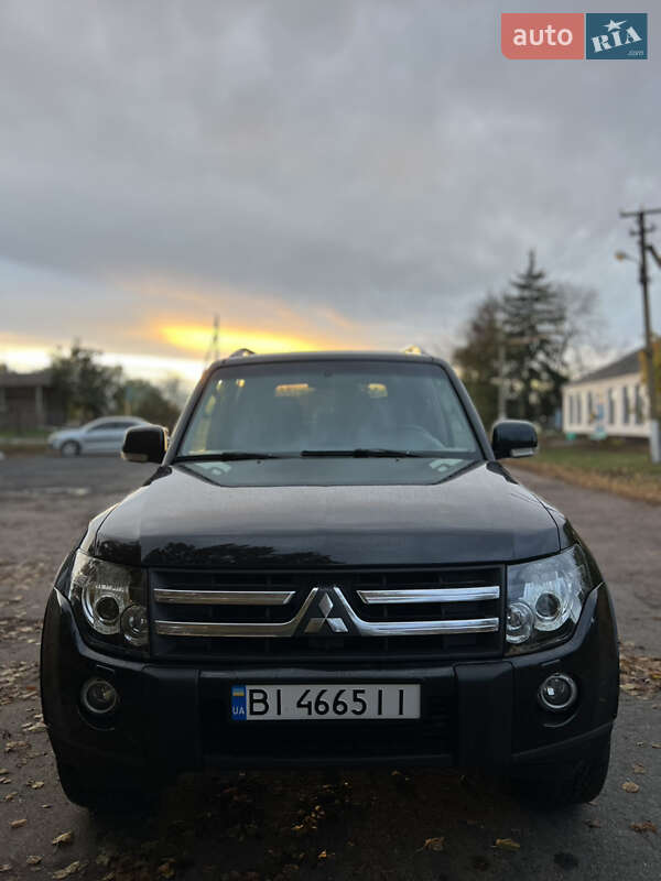Внедорожник / Кроссовер Mitsubishi Pajero Wagon 2007 в Полтаве фото 6 Внедорожник / Кроссовер Mitsubishi Pajero Wagon 2007 в Полтаве