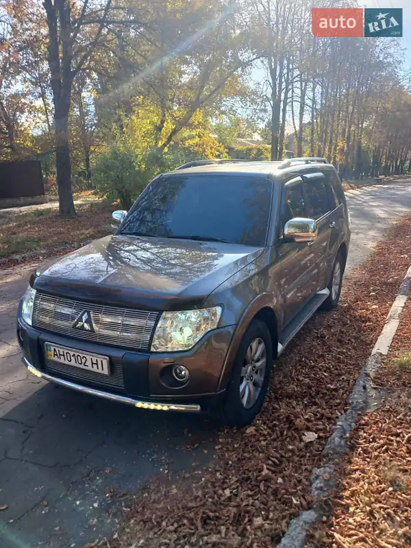 Mitsubishi Pajero Wagon