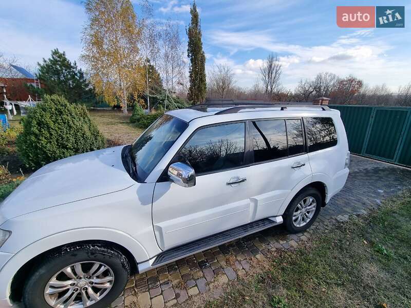 Позашляховик / Кросовер Mitsubishi Pajero Wagon 2013 в Запоріжжі фото 2 Позашляховик / Кросовер Mitsubishi Pajero Wagon 2013 в Запоріжжі