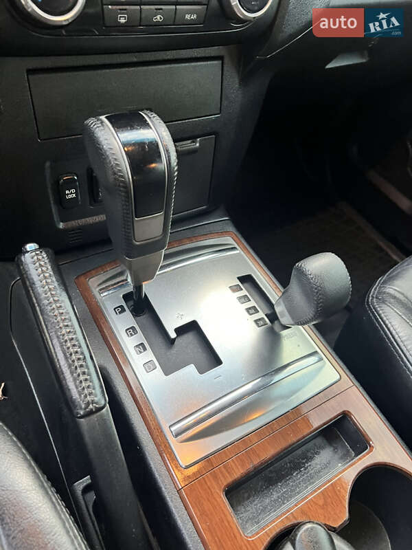 Внедорожник / Кроссовер Mitsubishi Pajero Wagon 2011 в Андрушевке