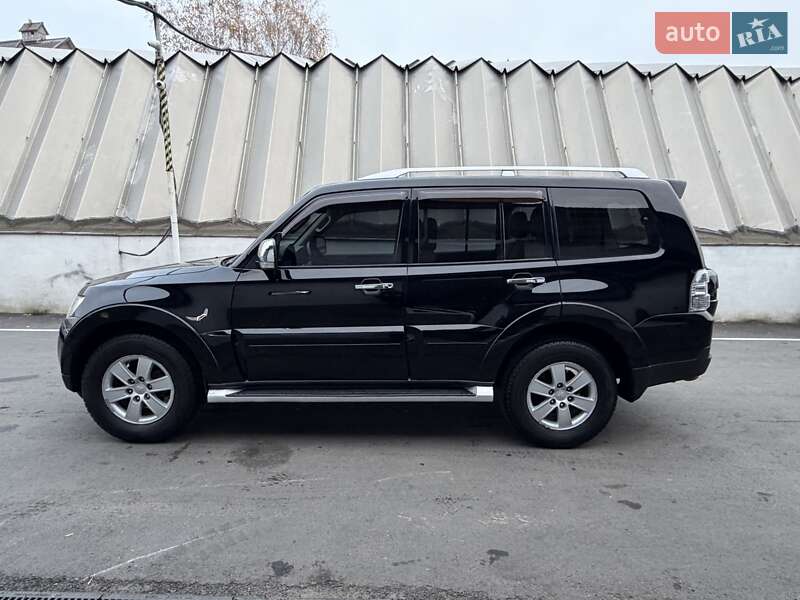 Внедорожник / Кроссовер Mitsubishi Pajero Wagon 2009 в Днепре фото 5 Внедорожник / Кроссовер Mitsubishi Pajero Wagon 2009 в Днепре