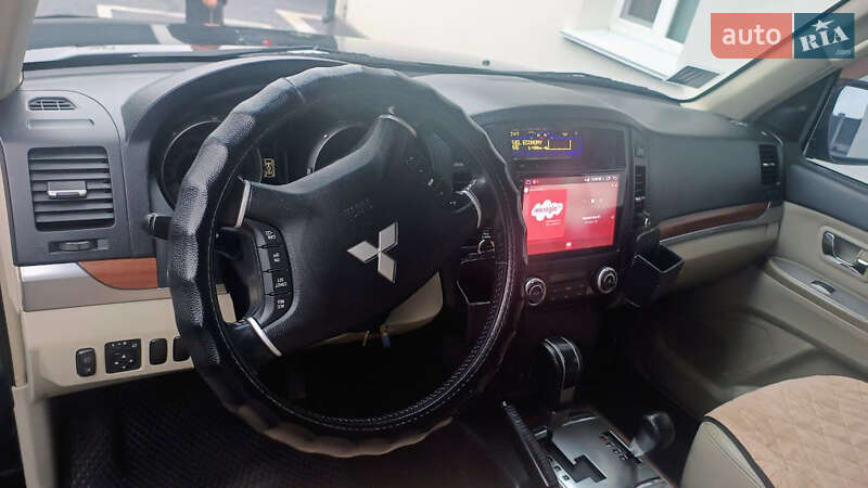 Внедорожник / Кроссовер Mitsubishi Pajero Wagon 2006 в Мироновке