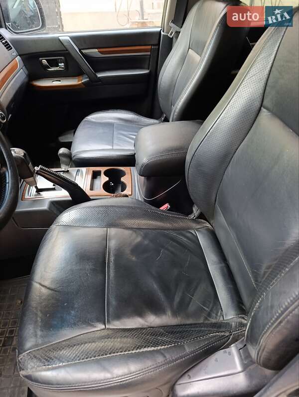 Внедорожник / Кроссовер Mitsubishi Pajero Wagon 2010 в Одессе фото 27 Внедорожник / Кроссовер Mitsubishi Pajero Wagon 2010 в Одессе