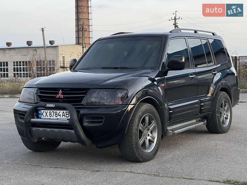 Позашляховик / Кросовер Mitsubishi Pajero Wagon 2003 в Зміїві фото Позашляховик / Кросовер Mitsubishi Pajero Wagon 2003 в Зміїві