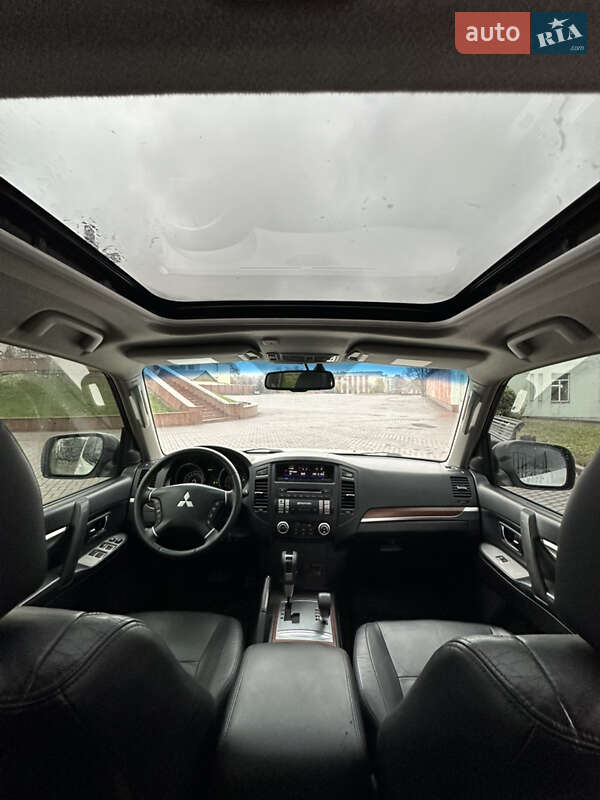 Позашляховик / Кросовер Mitsubishi Pajero Wagon 2009 в Дніпрі фото 39 Позашляховик / Кросовер Mitsubishi Pajero Wagon 2009 в Дніпрі
