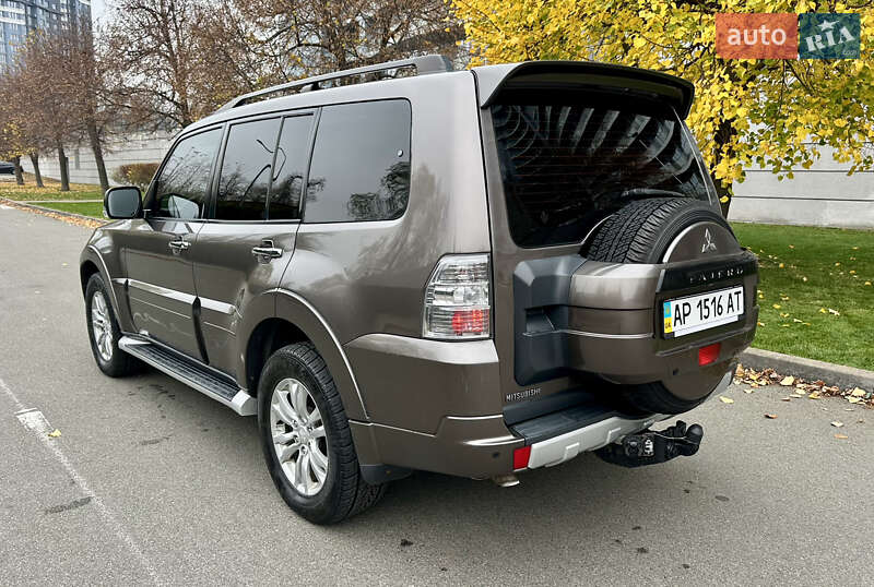 Внедорожник / Кроссовер Mitsubishi Pajero Wagon 2013 в Киеве фото 8 Внедорожник / Кроссовер Mitsubishi Pajero Wagon 2013 в Киеве