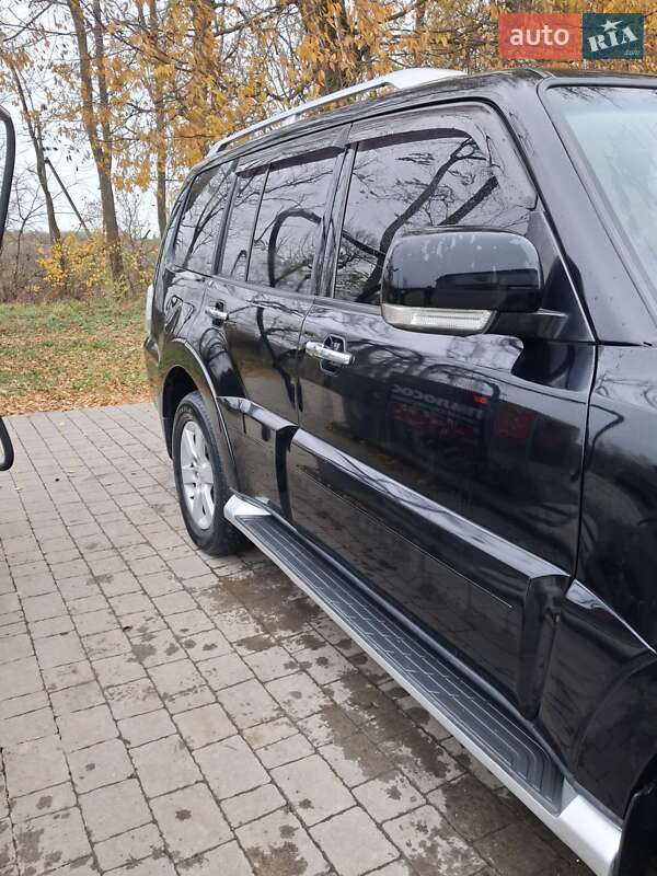 Позашляховик / Кросовер Mitsubishi Pajero Wagon 2008 в Бучачі фото 3 Позашляховик / Кросовер Mitsubishi Pajero Wagon 2008 в Бучачі