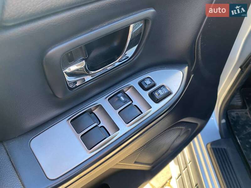 Внедорожник / Кроссовер Mitsubishi Pajero Wagon 2008 в Львове