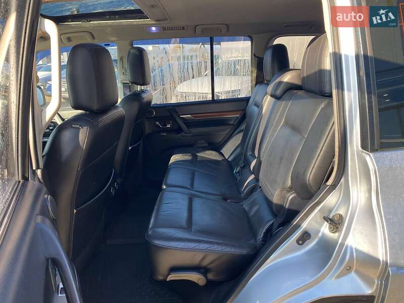 Внедорожник / Кроссовер Mitsubishi Pajero Wagon 2008 в Львове