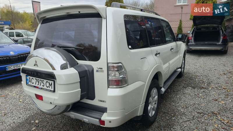 Внедорожник / Кроссовер Mitsubishi Pajero Wagon 2013 в Львове фото 9 Внедорожник / Кроссовер Mitsubishi Pajero Wagon 2013 в Львове