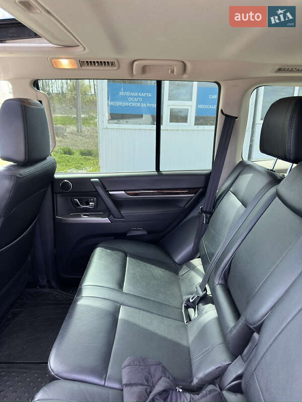 Позашляховик / Кросовер Mitsubishi Pajero Wagon 2014 в Білгороді-Дністровському фото 12 Позашляховик / Кросовер Mitsubishi Pajero Wagon 2014 в Білгороді-Дністровському