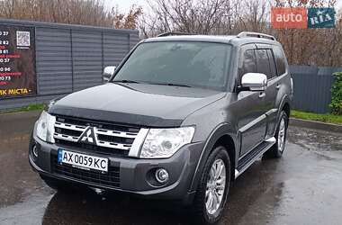 Позашляховик / Кросовер Mitsubishi Pajero Wagon 2012 в Харкові