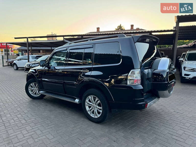 Позашляховик / Кросовер Mitsubishi Pajero Wagon 2010 в Кривому Розі фото 4 Позашляховик / Кросовер Mitsubishi Pajero Wagon 2010 в Кривому Розі