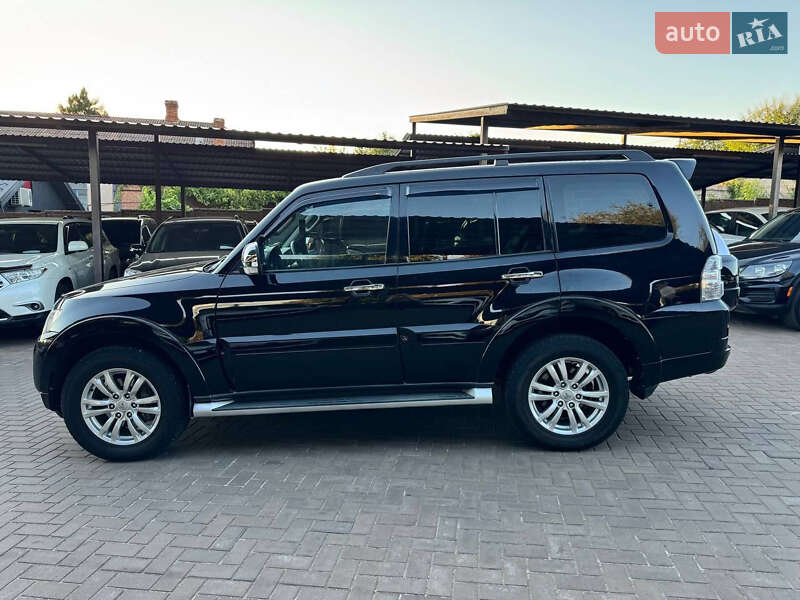 Позашляховик / Кросовер Mitsubishi Pajero Wagon 2010 в Кривому Розі фото 8 Позашляховик / Кросовер Mitsubishi Pajero Wagon 2010 в Кривому Розі