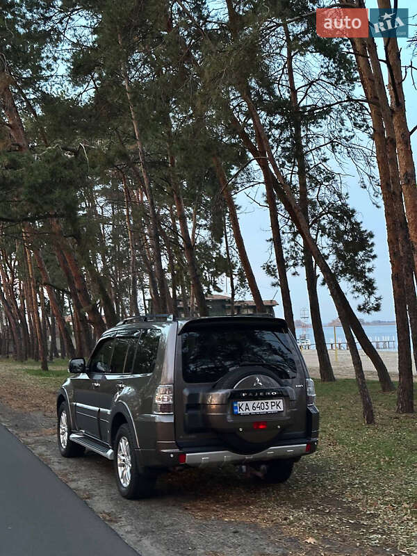 Позашляховик / Кросовер Mitsubishi Pajero Wagon 2013 в Черкасах фото 37 Позашляховик / Кросовер Mitsubishi Pajero Wagon 2013 в Черкасах