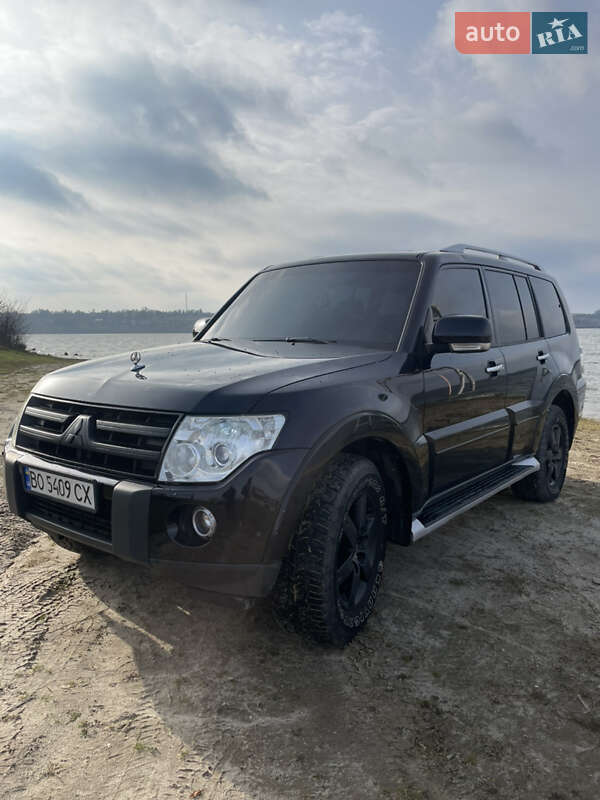 Mitsubishi Pajero Wagon 2008
