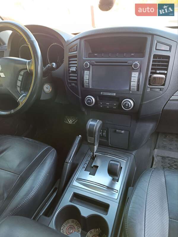 Позашляховик / Кросовер Mitsubishi Pajero Wagon 2007 в Городенці