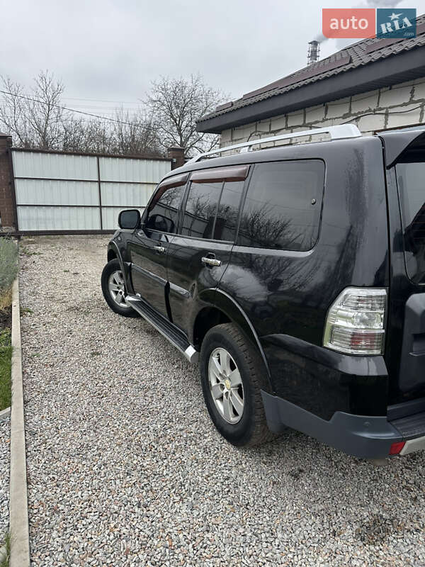 Позашляховик / Кросовер Mitsubishi Pajero Wagon 2008 в Харкові