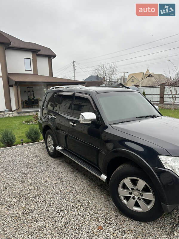 Позашляховик / Кросовер Mitsubishi Pajero Wagon 2008 в Харкові